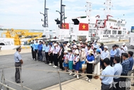 Program held to nurture love for sea and islands among children in Quang Ngai